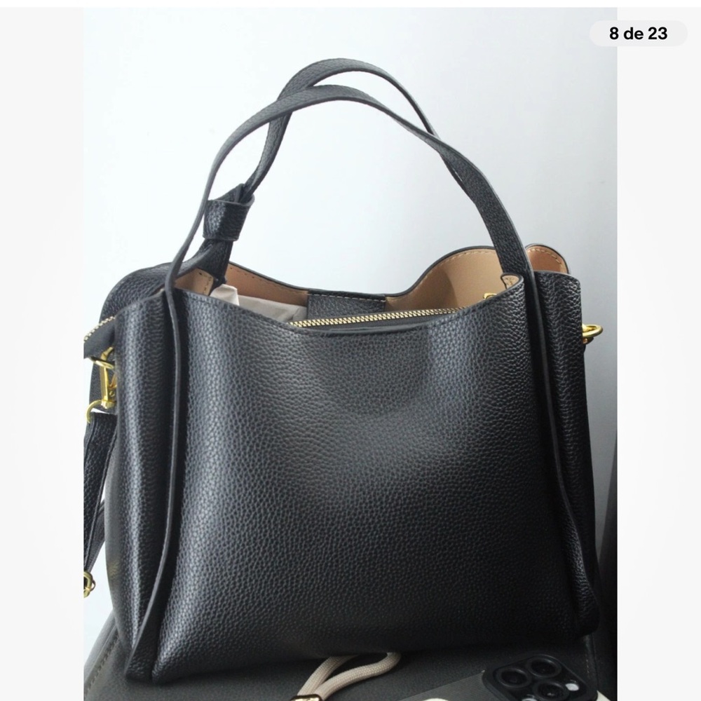 Chic Black Leather Shoulder Bag
